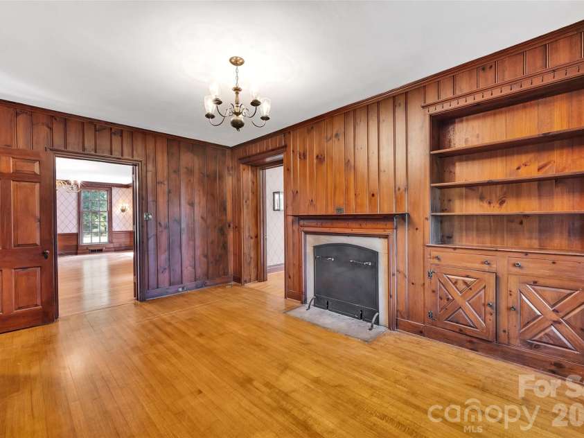 333 Chestnut Street, Troy, NC 27371.  MLS# CAR4397678, YatesRealty ID 35719. 