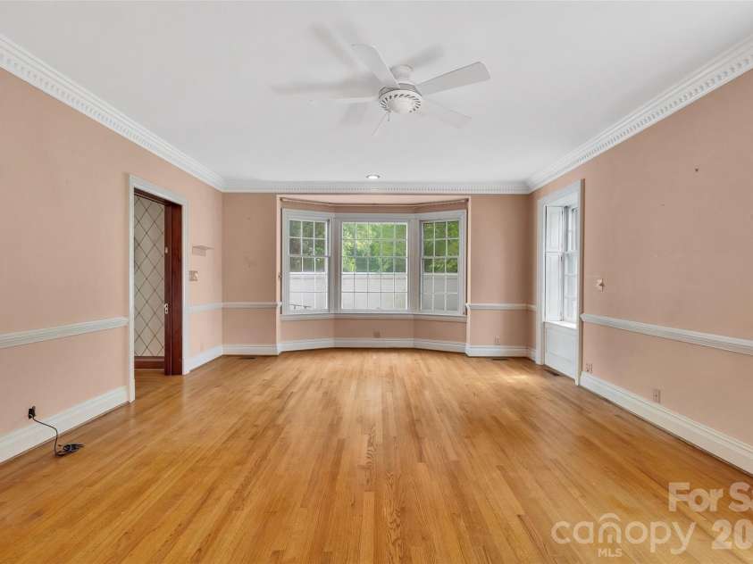 333 Chestnut Street, Troy, NC 27371.  MLS# CAR4397678, YatesRealty ID 35719. 