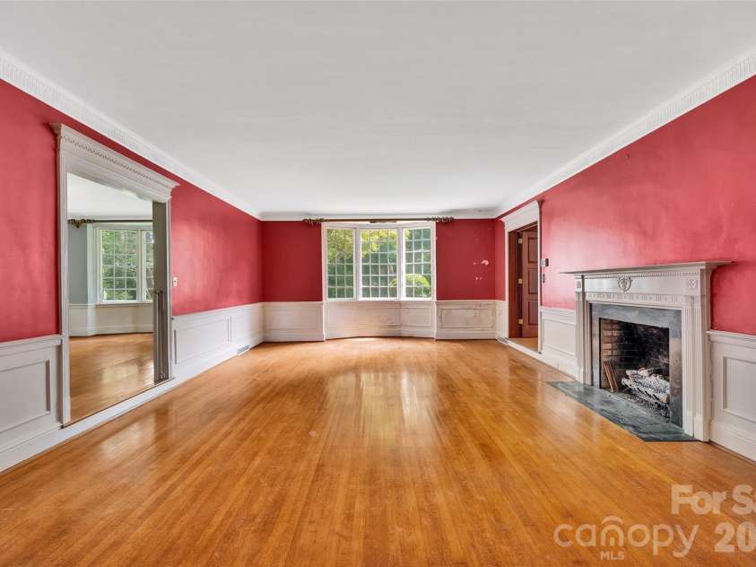 333 Chestnut Street, Troy, NC 27371.  MLS# CAR4397678, YatesRealty ID 35719. Step down living room