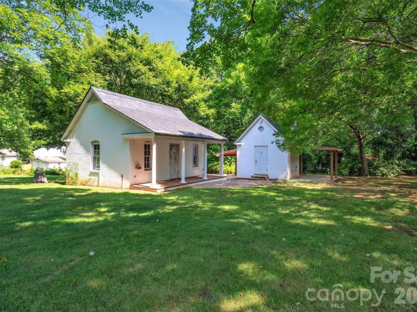 333 Chestnut Street, Troy, NC 27371.  MLS# CAR4397678, YatesRealty ID 35719. Workshop & smokehouse