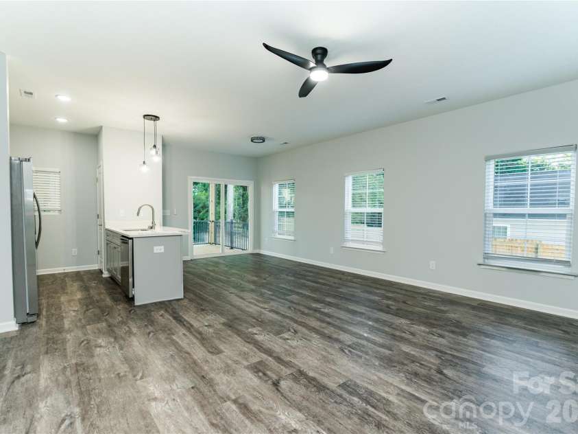 208 15th Street, Salisbury, NC 28144.  MLS# CAR4392722, YatesRealty ID 35720. DINING KITCHEN