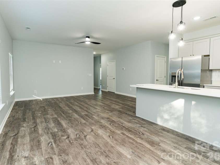 208 15th Street, Salisbury, NC 28144.  MLS# CAR4392722, YatesRealty ID 35720. DINING LVINGROOM