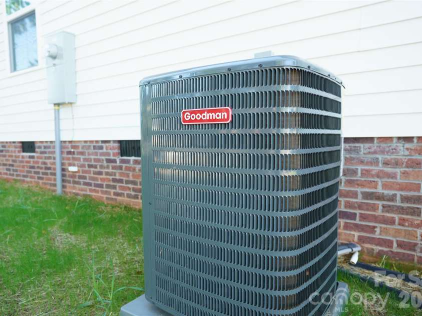 208 15th Street, Salisbury, NC 28144.  MLS# CAR4392722, YatesRealty ID 35720. HEAT PUMP