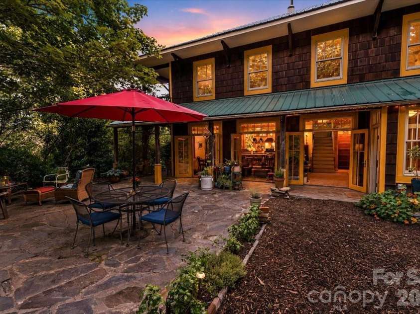 128 Barnet Mountain Drive, Marshall, NC 28753.  MLS# CAR4390222, YatesRealty ID 35721. 