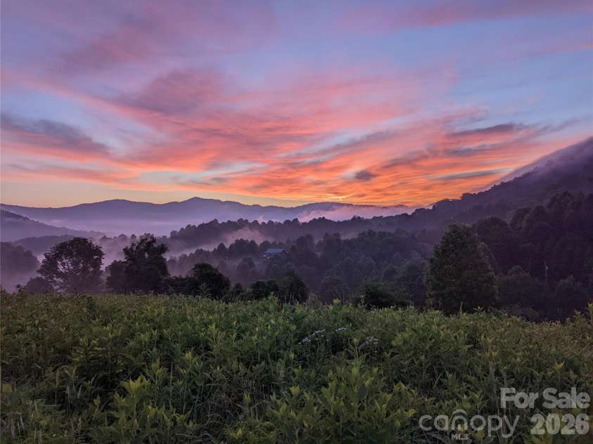 128 Barnet Mountain Drive, Marshall, NC 28753.  MLS# CAR4390222, YatesRealty ID 35721. 
