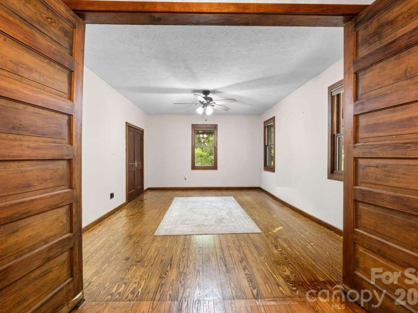 3466 Dry Ponds Road, Granite Falls, NC 28630.  MLS# CAR4393948, YatesRealty ID 35722. Dining room