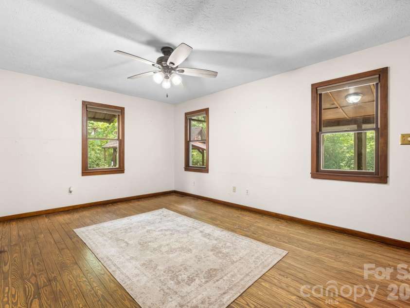 3466 Dry Ponds Road, Granite Falls, NC 28630.  MLS# CAR4393948, YatesRealty ID 35722. Dining room