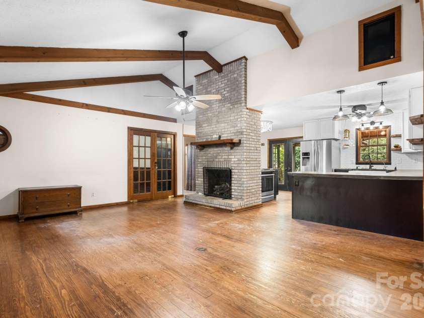 3466 Dry Ponds Road, Granite Falls, NC 28630.  MLS# CAR4393948, YatesRealty ID 35722. Vaulted great room