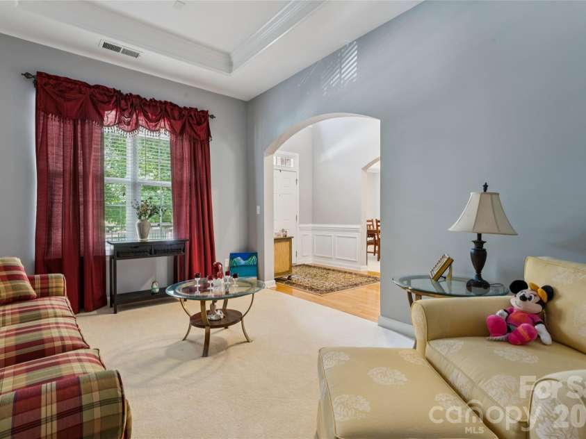 8108 Penman Springs Drive, Waxhaw, NC 28173.  MLS# CAR4398921, YatesRealty ID 35723. 