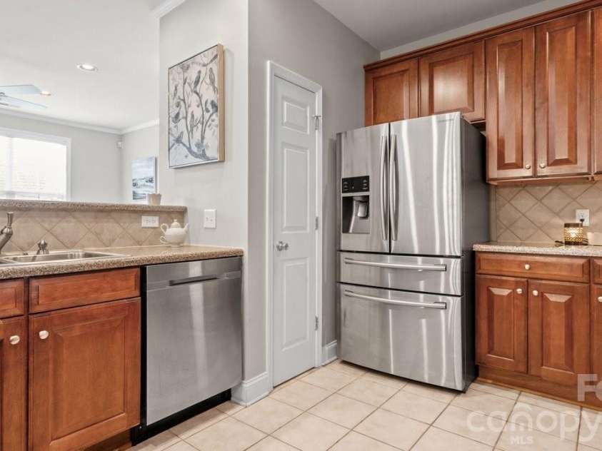 9069 Rosalyn Glen Road, Cornelius, NC 28031.  MLS# CAR4395009, YatesRealty ID 35726. Pantry Closet