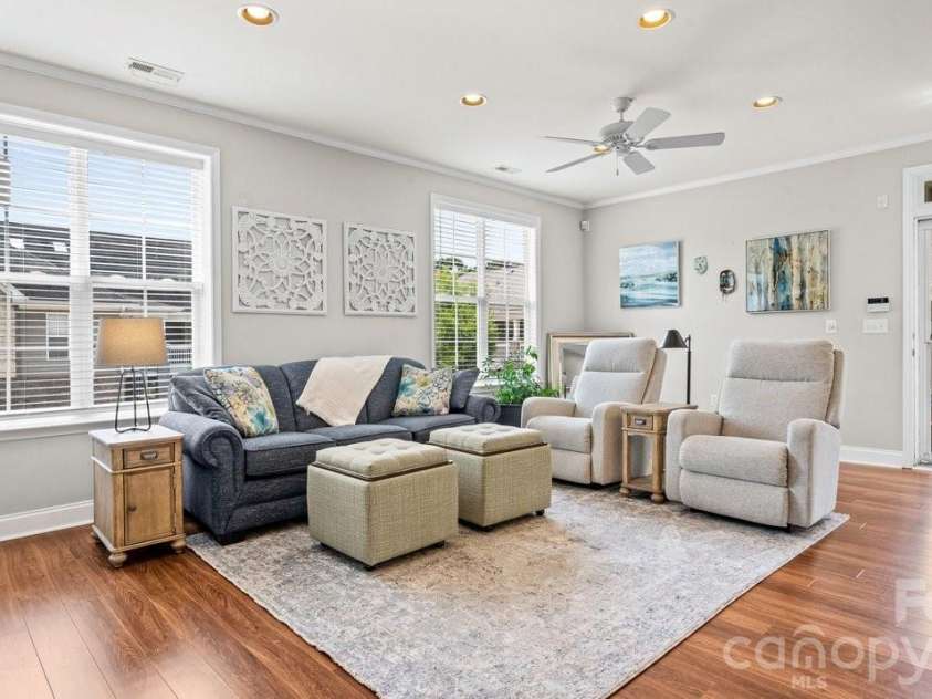 9069 Rosalyn Glen Road, Cornelius, NC 28031.  MLS# CAR4395009, YatesRealty ID 35726. Spacious Living Area