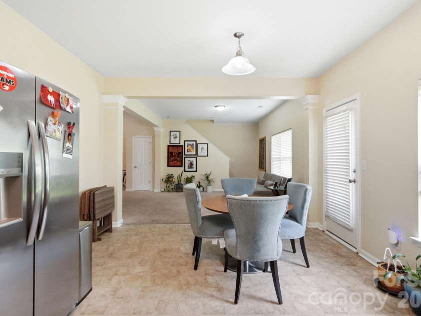 8619 Earthenware Drive, Charlotte, NC 28269.  MLS# CAR4380689, YatesRealty ID 35727. 