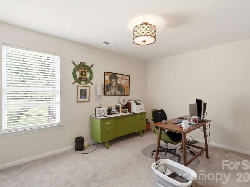 8619 Earthenware Drive, Charlotte, NC 28269.  MLS# CAR4380689, YatesRealty ID 35727. 