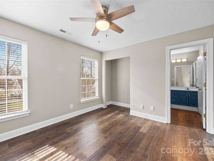 112 Fransher Lane, Mooresville, NC 28117.  MLS# CAR4331248, YatesRealty ID 3573. Guest bedroom with shared en suite bath