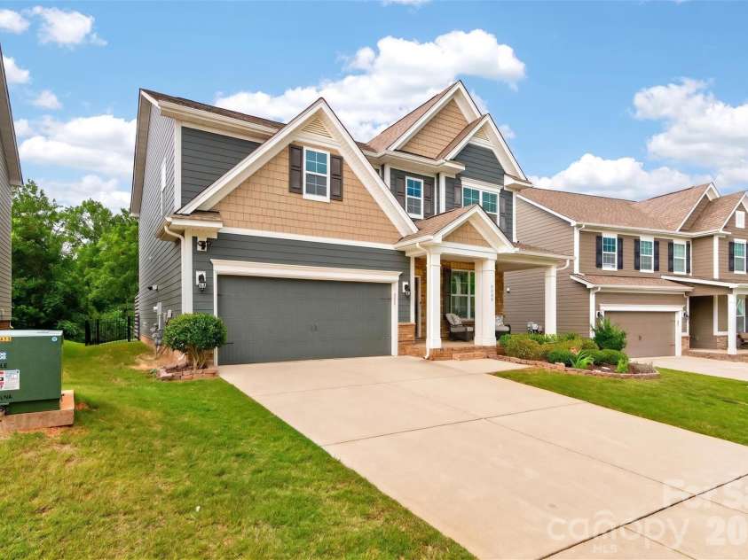 3009 Lydney Circle, Waxhaw, NC 28173.  MLS# CAR4397790, YatesRealty ID 35731. 