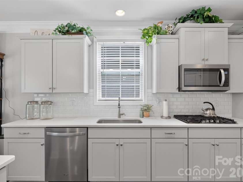 3009 Lydney Circle, Waxhaw, NC 28173.  MLS# CAR4397790, YatesRealty ID 35731. 
