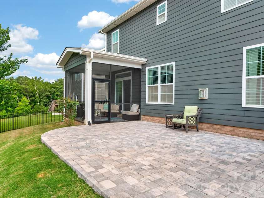 3009 Lydney Circle, Waxhaw, NC 28173.  MLS# CAR4397790, YatesRealty ID 35731. 