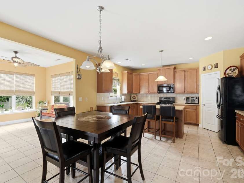 6014 Magna Lane, Indian Trail, NC 28079.  MLS# CAR4401575, YatesRealty ID 35732. 