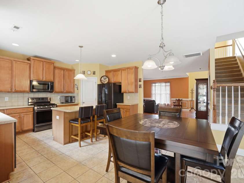 6014 Magna Lane, Indian Trail, NC 28079.  MLS# CAR4401575, YatesRealty ID 35732. 