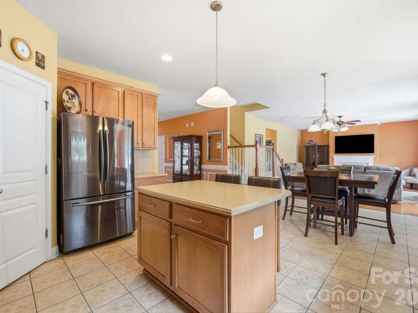 6014 Magna Lane, Indian Trail, NC 28079.  MLS# CAR4401575, YatesRealty ID 35732. 