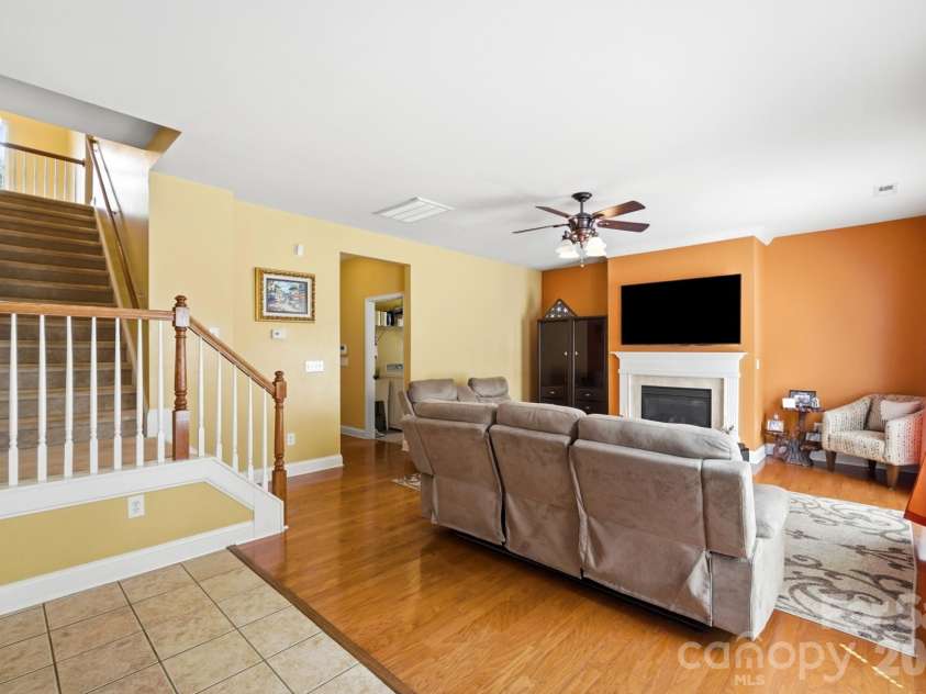 6014 Magna Lane, Indian Trail, NC 28079.  MLS# CAR4401575, YatesRealty ID 35732. 