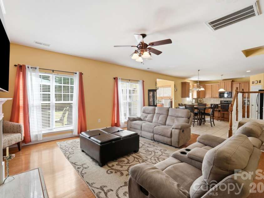 6014 Magna Lane, Indian Trail, NC 28079.  MLS# CAR4401575, YatesRealty ID 35732. 