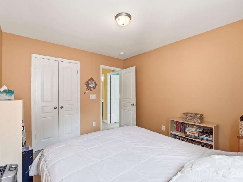 6014 Magna Lane, Indian Trail, NC 28079.  MLS# CAR4401575, YatesRealty ID 35732. 