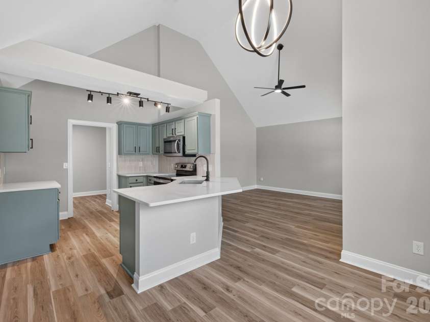 1001 Loch Lomond Circle, Concord, NC 28025.  MLS# CAR4401481, YatesRealty ID 35736. 