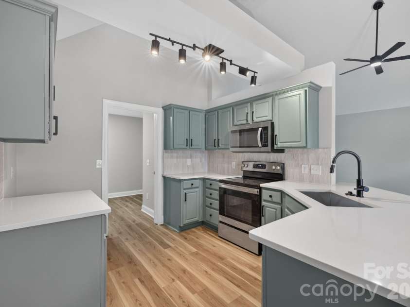 1001 Loch Lomond Circle, Concord, NC 28025.  MLS# CAR4401481, YatesRealty ID 35736. 
