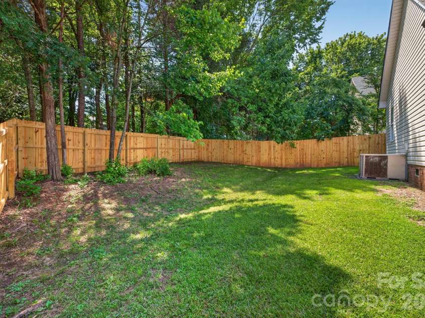 1001 Loch Lomond Circle, Concord, NC 28025.  MLS# CAR4401481, YatesRealty ID 35736. 
