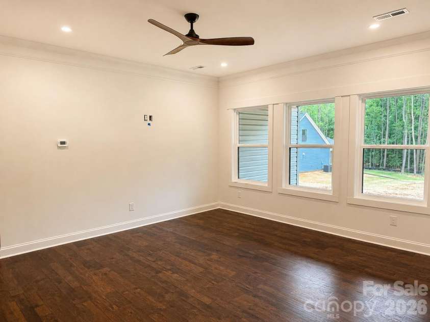 335 Lake Farm Drive, Salisbury, NC 28146.  MLS# CAR4401369, YatesRealty ID 35738. 