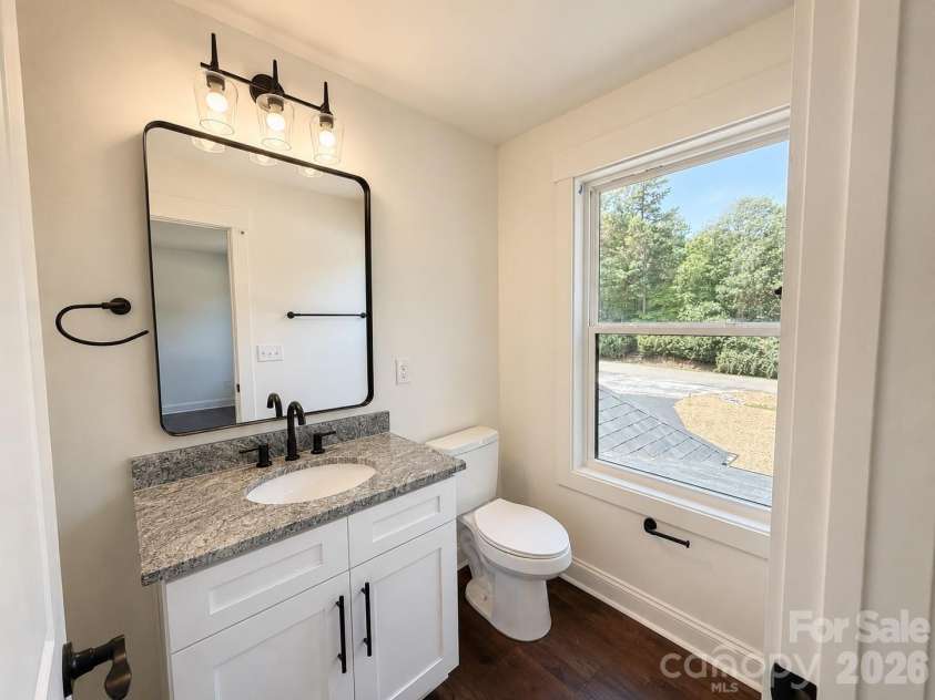 335 Lake Farm Drive, Salisbury, NC 28146.  MLS# CAR4401369, YatesRealty ID 35738. 