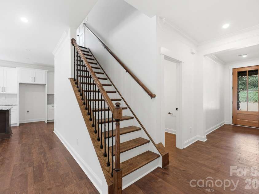 335 Lake Farm Drive, Salisbury, NC 28146.  MLS# CAR4401369, YatesRealty ID 35738. 