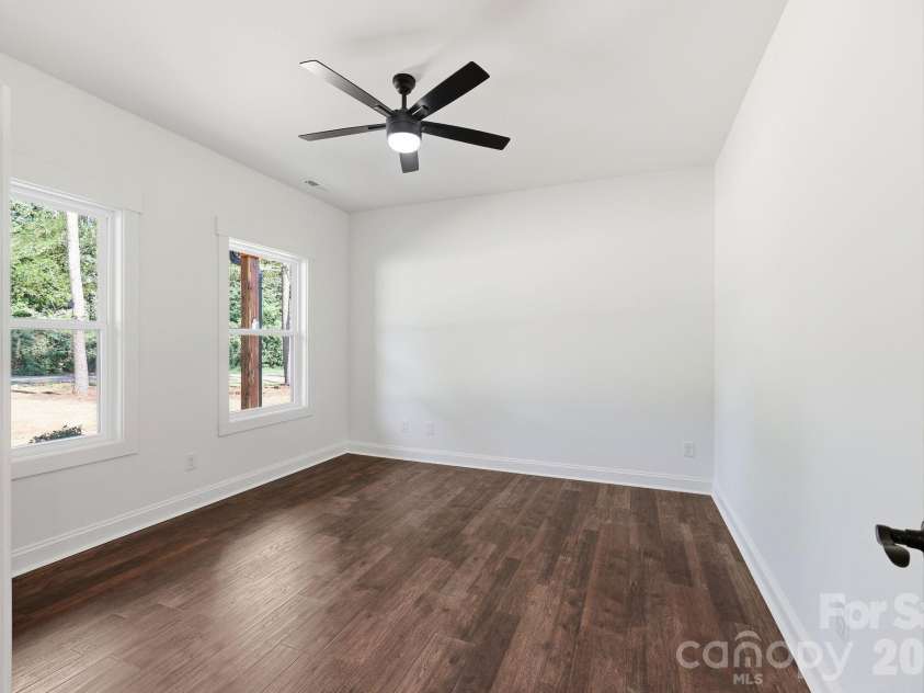 335 Lake Farm Drive, Salisbury, NC 28146.  MLS# CAR4401369, YatesRealty ID 35738. 