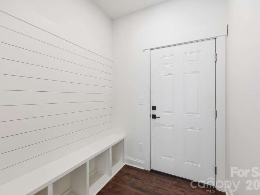 335 Lake Farm Drive, Salisbury, NC 28146.  MLS# CAR4401369, YatesRealty ID 35738. 