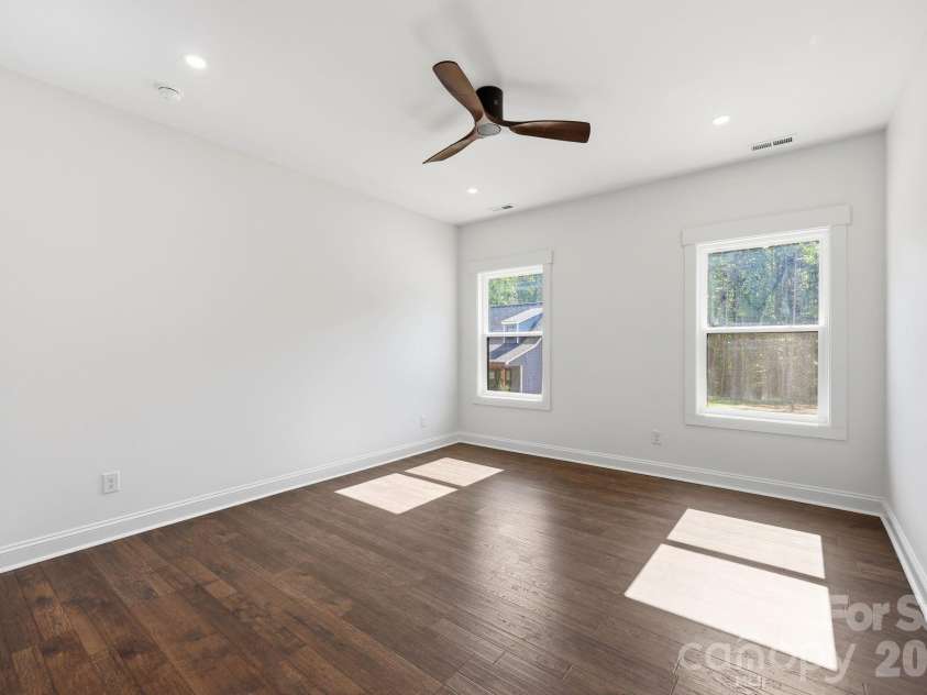 335 Lake Farm Drive, Salisbury, NC 28146.  MLS# CAR4401369, YatesRealty ID 35738. 