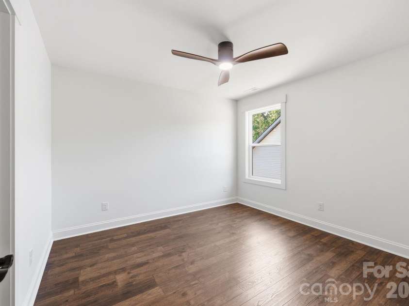 335 Lake Farm Drive, Salisbury, NC 28146.  MLS# CAR4401369, YatesRealty ID 35738. 