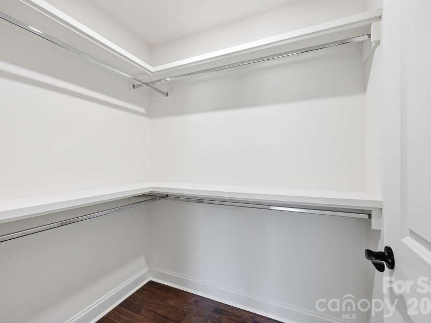 335 Lake Farm Drive, Salisbury, NC 28146.  MLS# CAR4401369, YatesRealty ID 35738. 