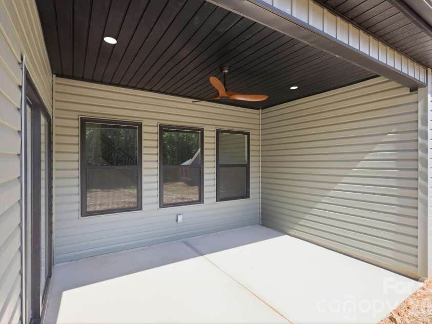 335 Lake Farm Drive, Salisbury, NC 28146.  MLS# CAR4401369, YatesRealty ID 35738. 