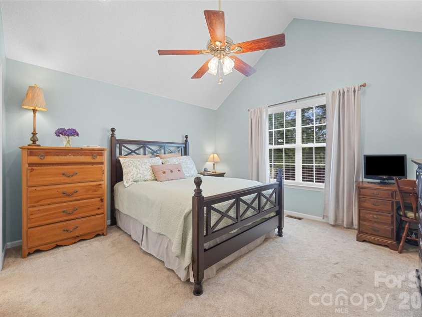 808 Chipmeadow Lane, York, SC 29745.  MLS# CAR4401341, YatesRealty ID 35739. Primary suite with vaulted ceilings