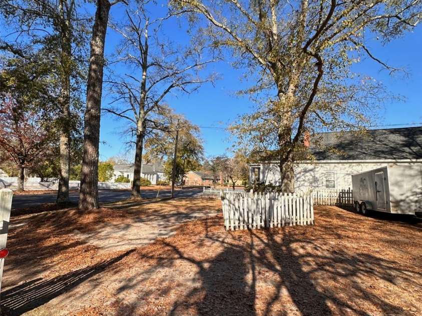 215 Matson Street, Kershaw, SC 29067.  MLS# CAR4353616, YatesRealty ID 3574. 