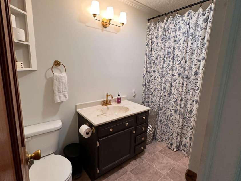 215 Matson Street, Kershaw, SC 29067.  MLS# CAR4353616, YatesRealty ID 3574. 