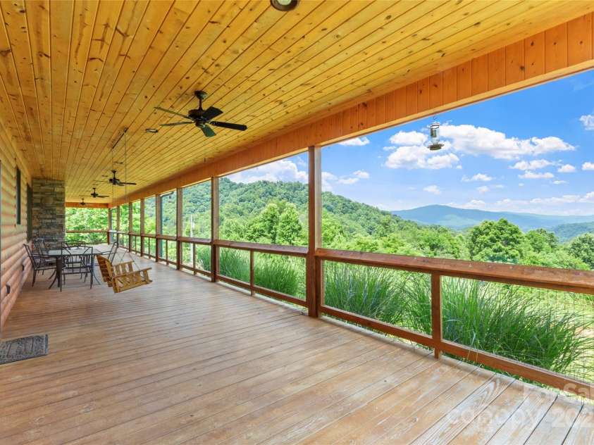 263 Wolf Mountain Road, Green Mountain, NC 28740.  MLS# CAR4148202, YatesRealty ID 3574. 