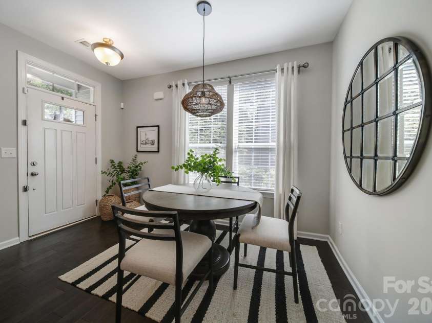 6658 Berewick Commons Parkway, Charlotte, NC 28278.  MLS# CAR4400971, YatesRealty ID 35740. 
