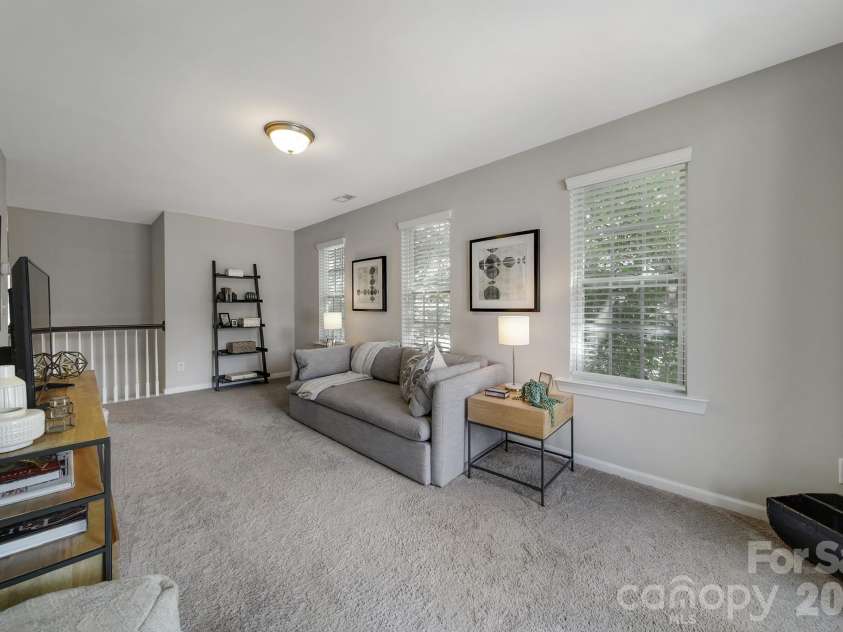 6658 Berewick Commons Parkway, Charlotte, NC 28278.  MLS# CAR4400971, YatesRealty ID 35740. 