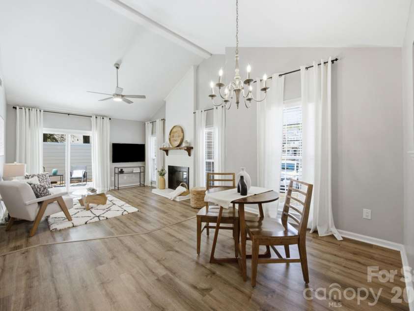 9126 Vicksburg Park Court, Charlotte, NC 28210.  MLS# CAR4400721, YatesRealty ID 35742. 