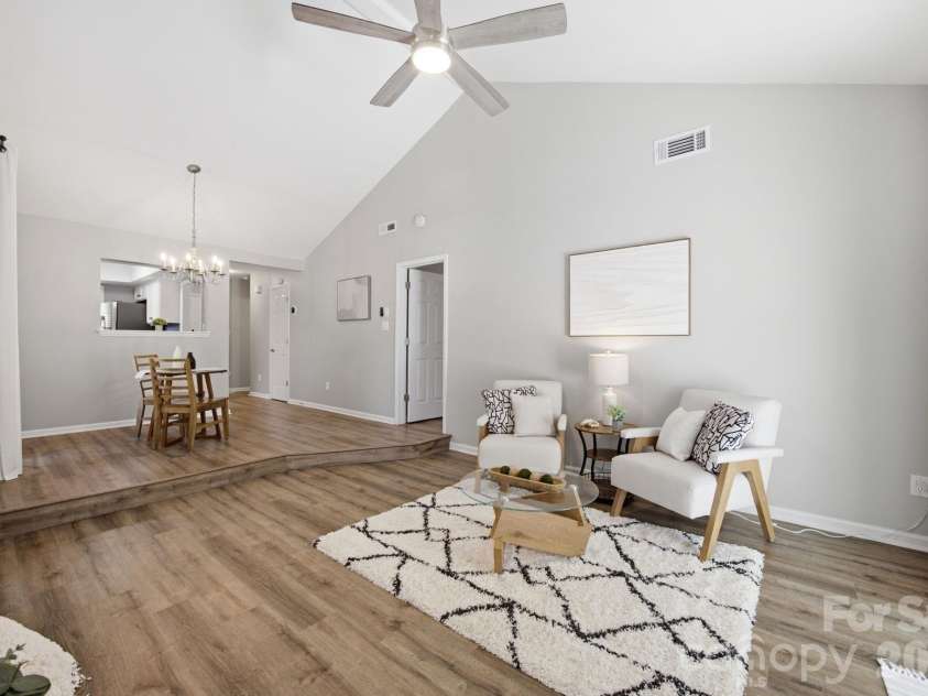 9126 Vicksburg Park Court, Charlotte, NC 28210.  MLS# CAR4400721, YatesRealty ID 35742. 