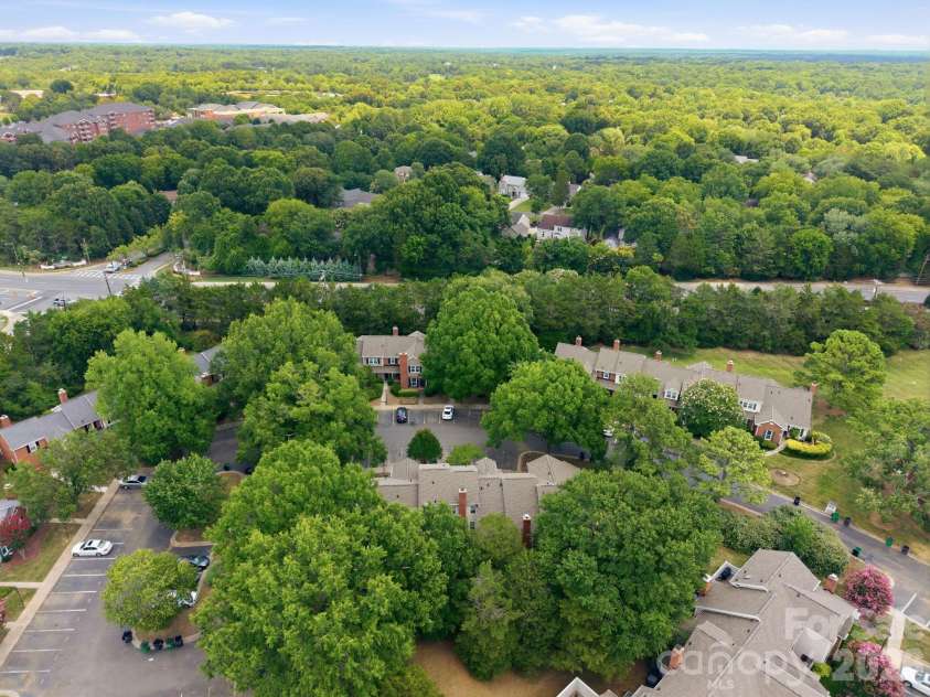 9126 Vicksburg Park Court, Charlotte, NC 28210.  MLS# CAR4400721, YatesRealty ID 35742. 