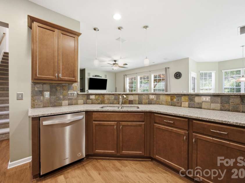 14711 Brannock Hills Drive, Charlotte, NC 28278.  MLS# CAR4396516, YatesRealty ID 35745. 