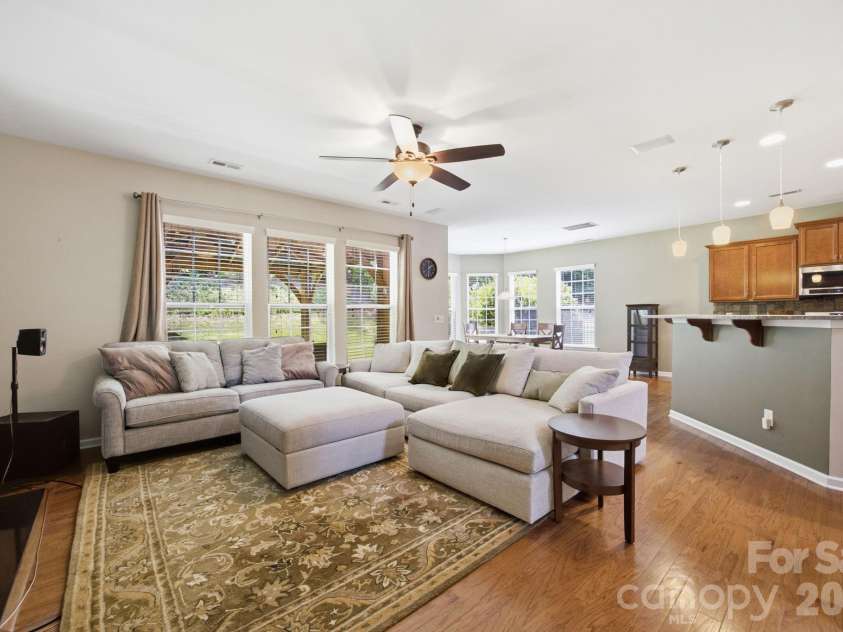 14711 Brannock Hills Drive, Charlotte, NC 28278.  MLS# CAR4396516, YatesRealty ID 35745. 